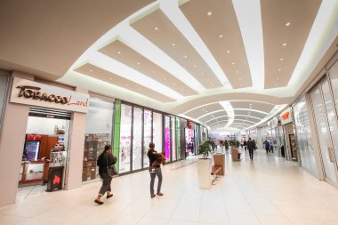 Alberton City alışveriş merkezi Johannesburg'da iç iç