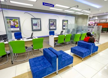 Modern Afrika Bankası iç iç