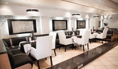 Up-Market Bistro Restaurant'ta iç