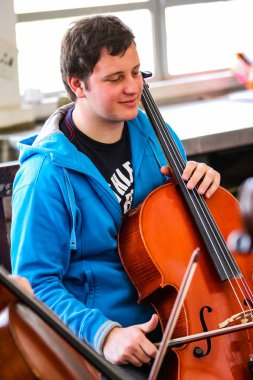 Çeşitli gençlik müzik okul Orkestrası 