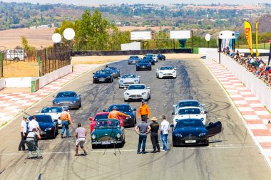 Aston Martin sahibinin parça gün