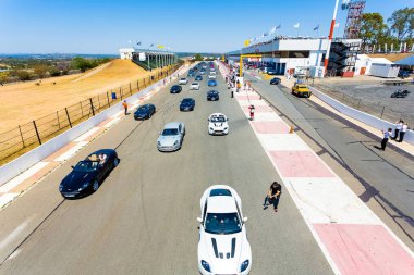 Aston Martin sahibinin parça gün