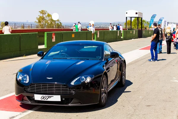 Día de la Pista del Propietario Aston Martin — Foto de Stock