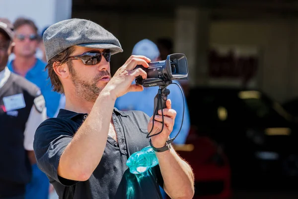 Jay Kay Jamiroquai natáčení na videokameru — Stock fotografie