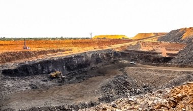 Açık Ocak madenciliği manganez ve donanımları