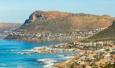 False Bay Cape Town Güney A Kalk Bay Limanı yükseltilmiş görünümü