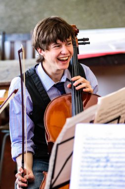 Çeşitli gençlik müzik okul Orkestrası 