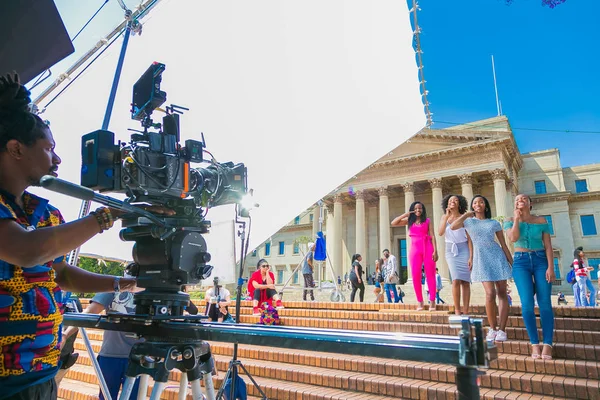 Detrás de las escenas de un anuncio de televisión Film Set en el lugar en — Foto de Stock