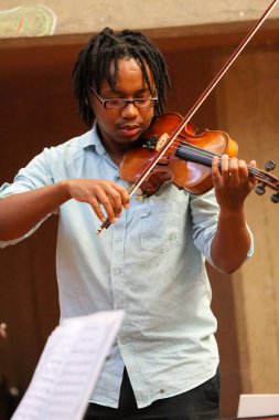 Çeşitli gençlik müzik okul Orkestrası 