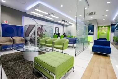 Modern Afrika Bankası iç iç