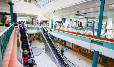 Alberton City alışveriş merkezi Johannesburg'da iç iç