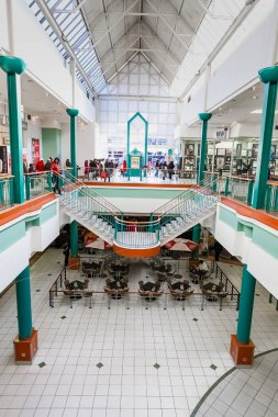 Alberton City alışveriş merkezi Johannesburg'da iç iç