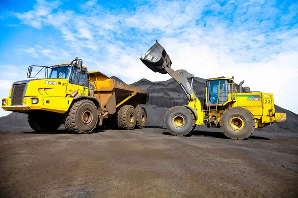 Mineração de Manganês e Equipamentos — Fotografia de Stock