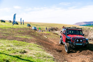 Camp Jeep'te 4x4 Sürücü Eğitimi