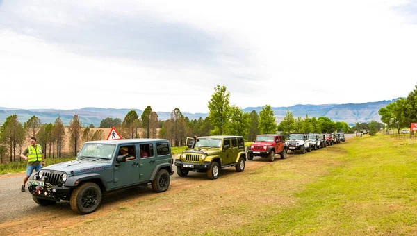 Jeep Konvoy 4x4 Sürücü Eğitim Kampı'nda