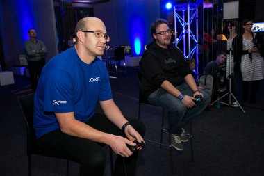 Oyuncular oyun istasyonu Ps4 denize indirmek olay