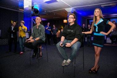 Oyuncular oyun istasyonu Ps4 denize indirmek olay