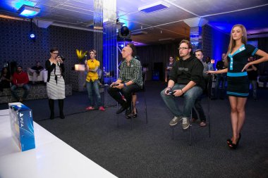 Oyuncular oyun istasyonu Ps4 denize indirmek olay