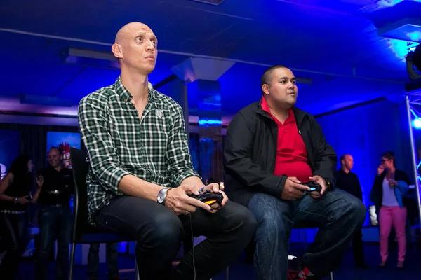 Oyuncular oyun istasyonu Ps4 denize indirmek olay