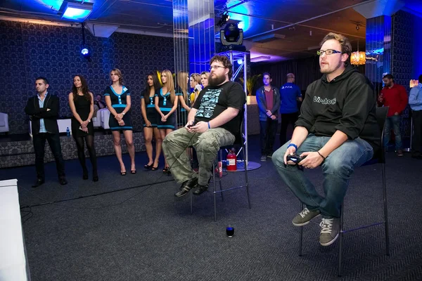 Oyuncular oyun istasyonu Ps4 denize indirmek olay