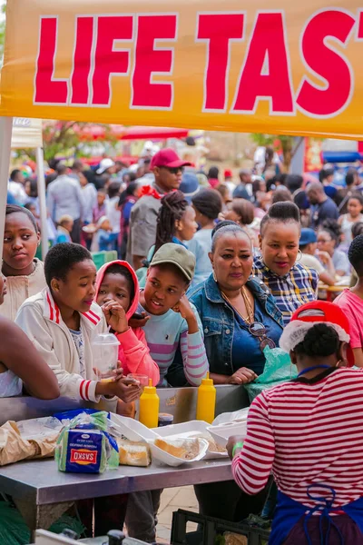 Soweto South Africa September 2017 Diverse African People Bread Based — Stock Photo, Image