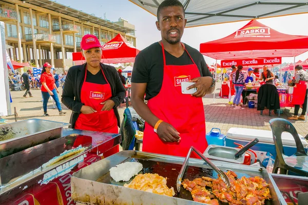 Soweto South Africa September 2018 Diverse African Vendors Cooking Serving — Stock Photo, Image