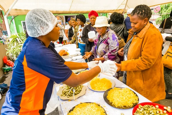 Johannesburg Südafrika März 2018 Soup Kitchen Community Outreach Catering Mitarbeiter — Stockfoto