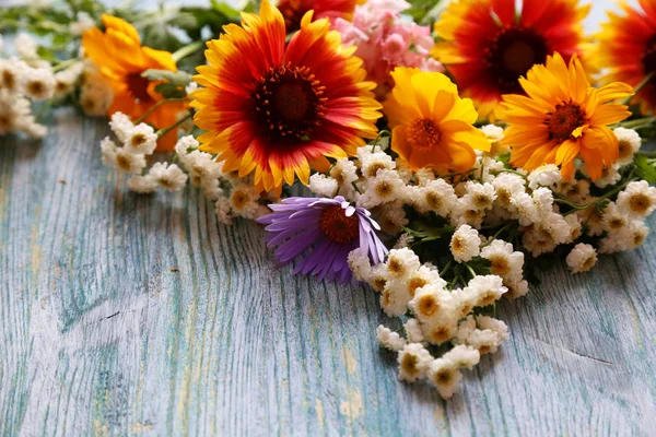 Bouquet Yellow White Red Flowers Wooden Background Close View — Stock Photo, Image