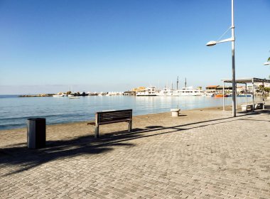 Baf 'ta ıssız bir gezinti yeri