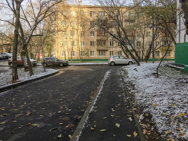 Der Erste Schnee Moskau Einem Sonnigen Tag Stockbild