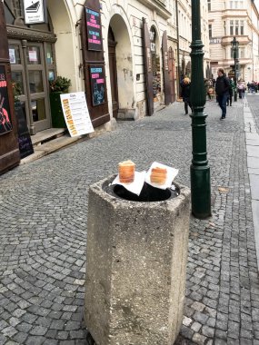 Prag'da yarı yenmiş Trdlo