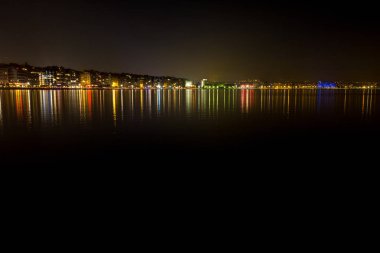Selanik, Yunanistan geceleri uzun pozlama Limanı