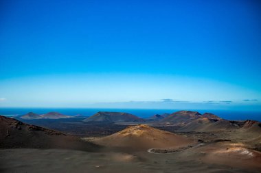 Lanzarote siyah donmuş lav volkanik ay görünümü