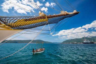 Fırkateyn gemi eğitim Karadağ yelken vintage