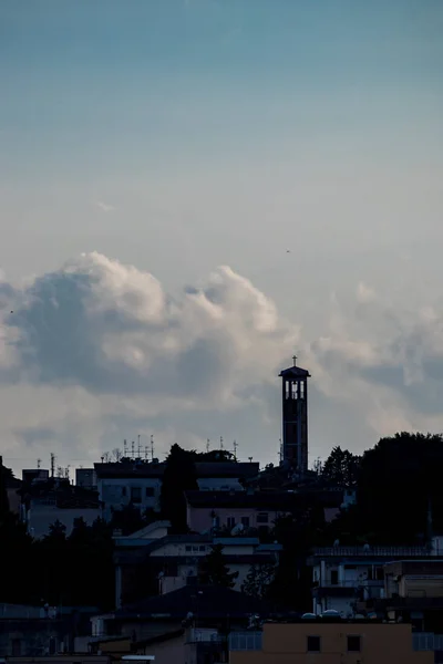 Небо над городом Матера, Италия — стоковое фото