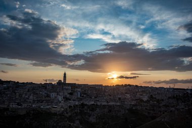 Matera, Basilicata, Güney İtalya gün batımında