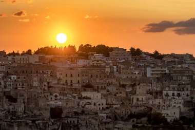 Matera, Basilicata, Güney İtalya gün batımında