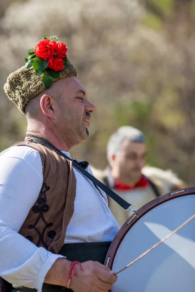 Bulgaarse folklore en maskerade festival Varvara — Stockfoto