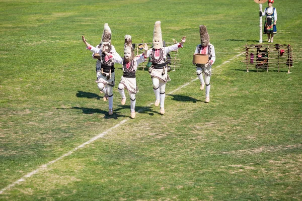 Bulgarische Folklore und Maskerade Festival varvara — Stockfoto