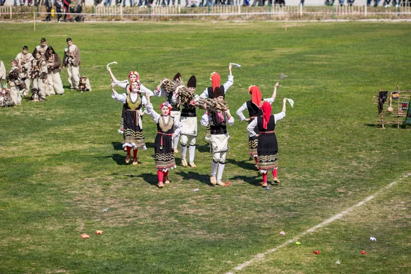 Festival de folclore e máscaras búlgaro Varvara — Fotografia de Stock