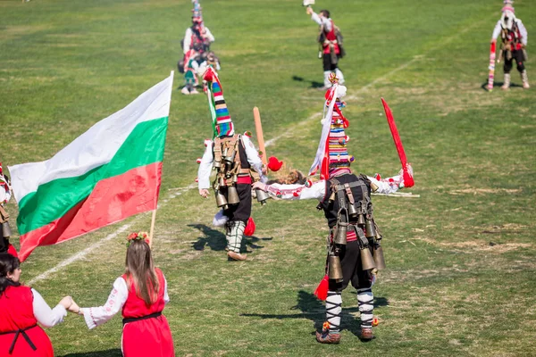 Bulgariska folklore och maskerad festival Varvara — Stockfoto