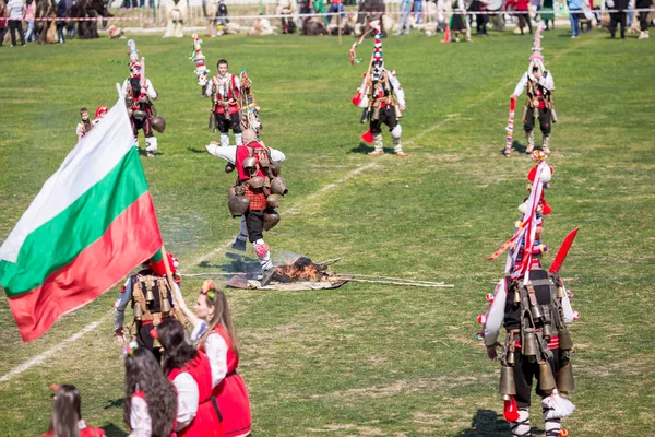 Festival de folclore e máscaras búlgaro Varvara — Fotografia de Stock