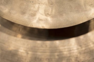 İki metal perküsyon ziller