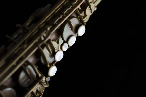 Saxofón Vintage Sobre Fondo Negro —  Fotos de Stock