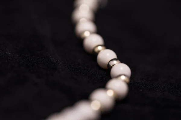 Part White Bead Necklace Gold Silver Elements — Stock Photo, Image