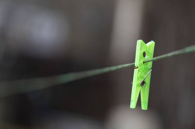 Bir çamaşırhane klibi bir dize