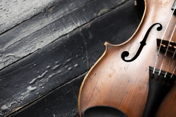 Uma Parte Violino Uma Viola Fundo Madeira — Fotografia de Stock