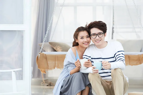 Portrait Young Asian Couple Love Drinking Tea Coffee Together — Stock Photo, Image