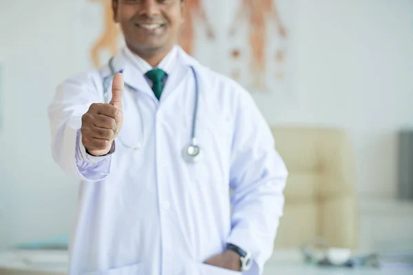 Portrait Medical Doctor Smiling Giving Thumb Office — Stock Photo, Image