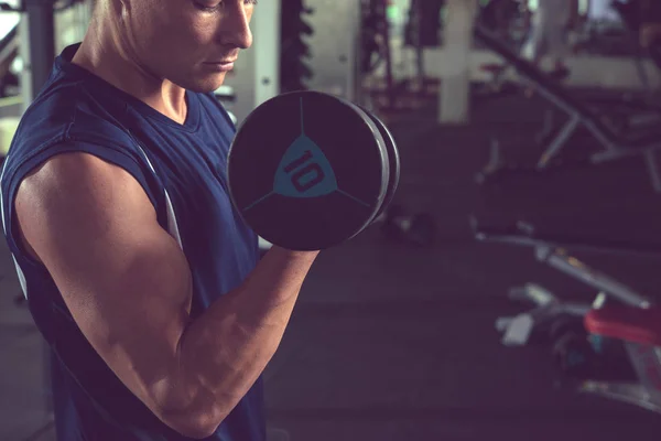 Cropped Image Man Training Dumbbell — Stock Photo, Image